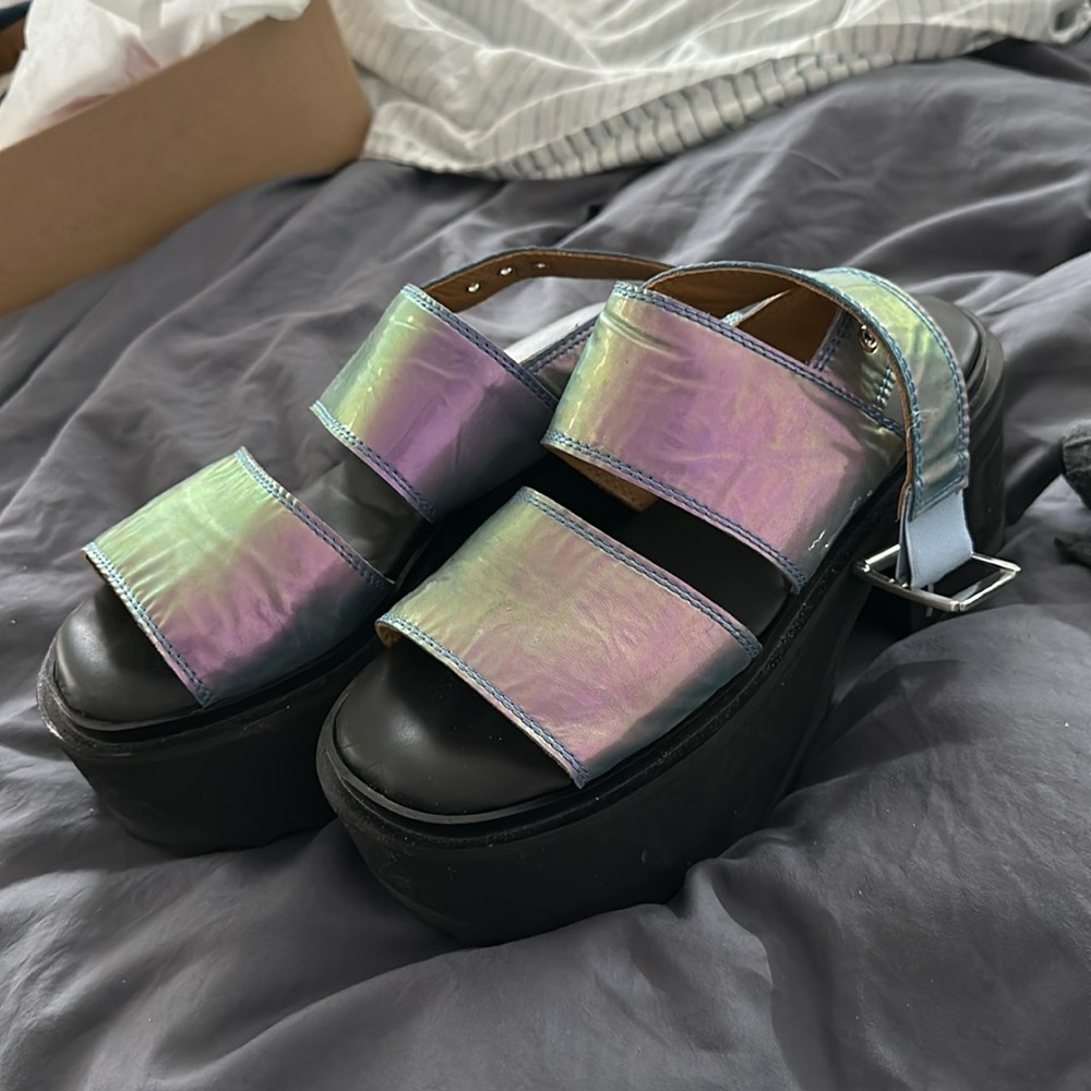 John fluevog razzle platforms, discontinued color, size 10.